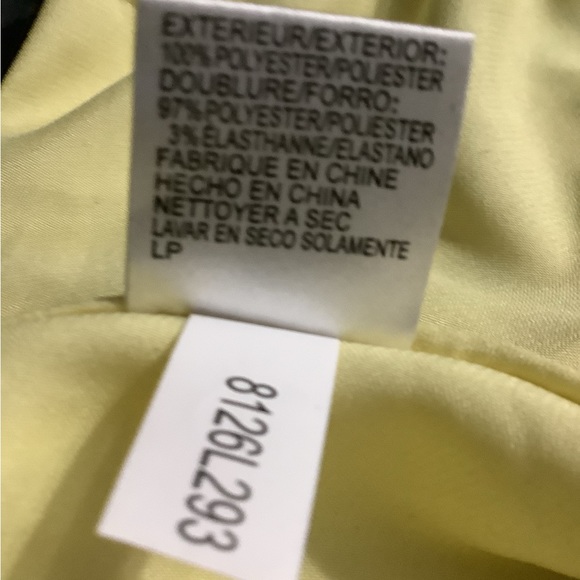 Plus size Tahari by Arthur S Levine - Picture 5 of 9